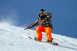 Jeleniewo Atrakcja Wypożyczalnia snowboardowa WOSiR Szelment