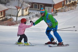Bałtów Atrakcja Przedszkole narciarskie Amigo Ski