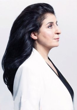 Eleni z zespołem