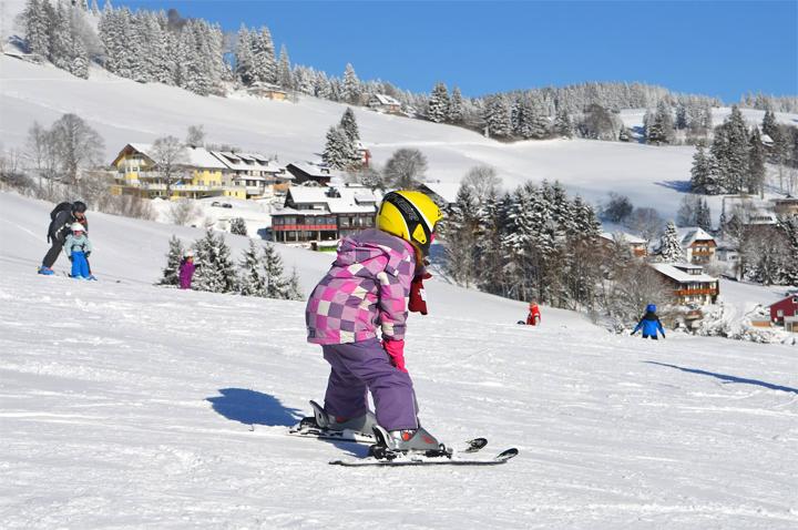 Gdzie na narty z dzieckiem - najlepsze stacje, stoki i wyciągi narciarskie w Polsce - Atrakcje.pl